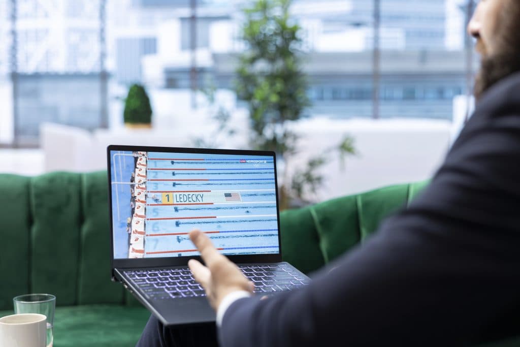 Reviewing live results on a laptop